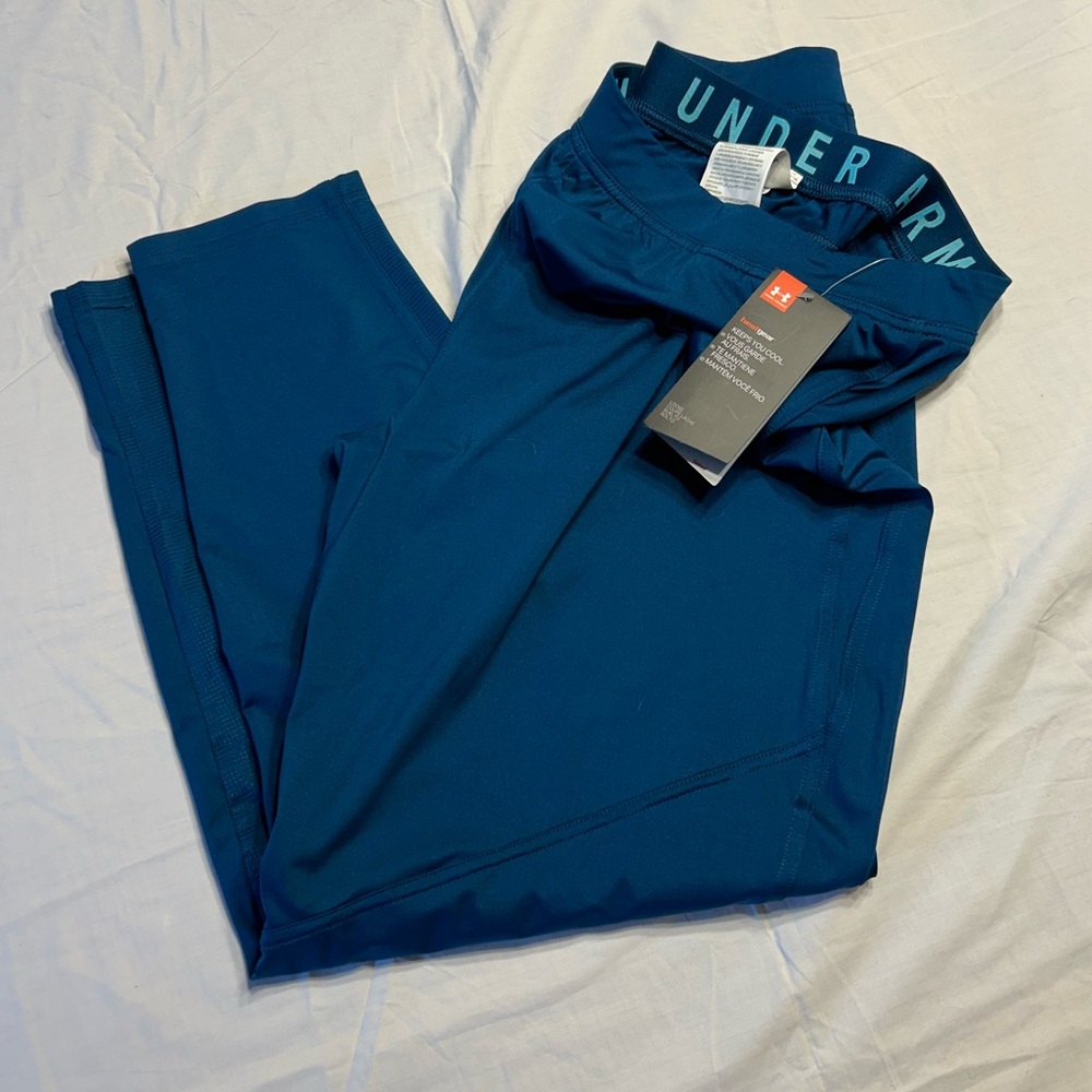 Under Armor leggings size L. NWT